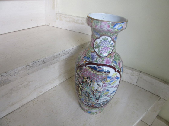 Large Chinese Vase Signed, Also With "Made In China" Label, 31 Cm Tall – Ceramic, Porcelain (photo 7 of 13)