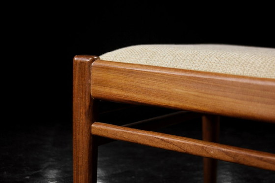 Image 1 of Chaises danoises vintage en teck et tissu beige, style moderne du milieu du siècle, années 1960, lot de 4