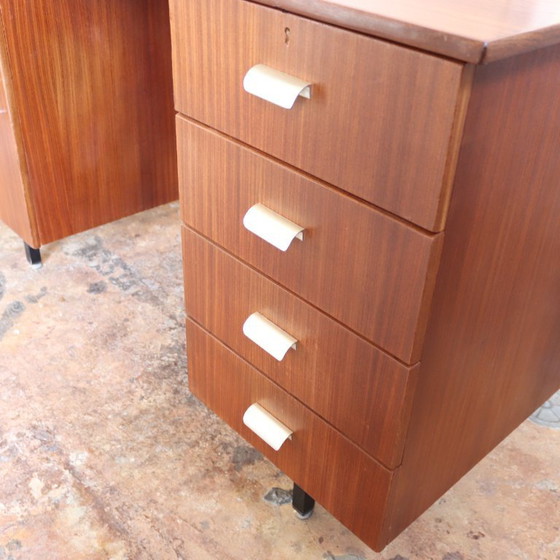 Image 1 of Scrivania vintage anni '60-'70 in teak