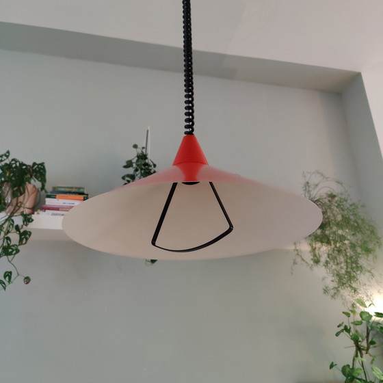 Image 1 of 2 lampade a sospensione vintage Ikea tipo T710 (1 bianca, 1 rossa), regolabili in altezza, modello cappello da strega