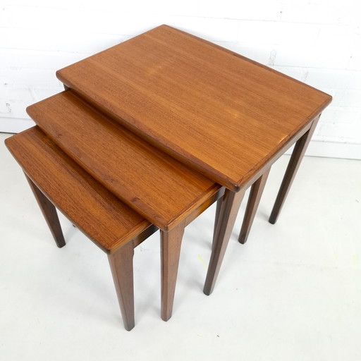 Vintage-Beistelltische, dänisches Design, Teakholz