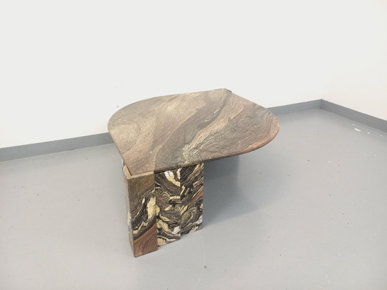 Image 1 of Vintage marmeren salontafel uit de jaren 70.