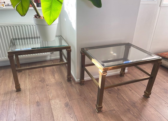 Image 1 of Tables d'appoint vintage Hollywood Regency en laiton et verre – lot de 2 – années 1970/80