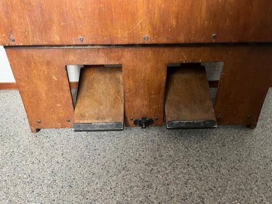 Image 1 of petit orgue ancien (pliable pour le transport)