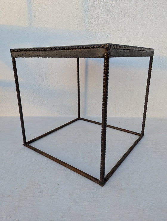 Image 1 of Side table - Mini cube table - Brutalist style