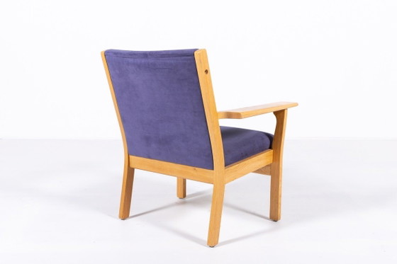 Image 1 of Poltrona di design scandinavo disegnata da Hans Wegner per Getama, Danimarca, anni '80.