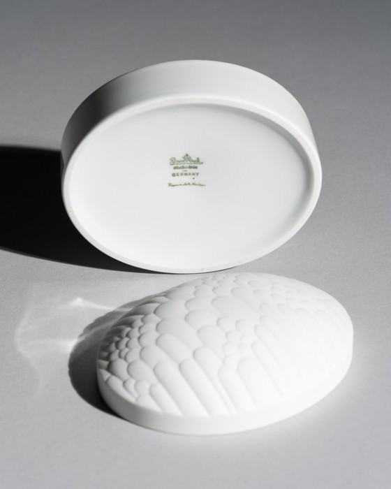 Image 1 of Rosenthal Anemone Porseleinen Trio Grote Vazen met Doos met Deksel van Rosemonde Nairac