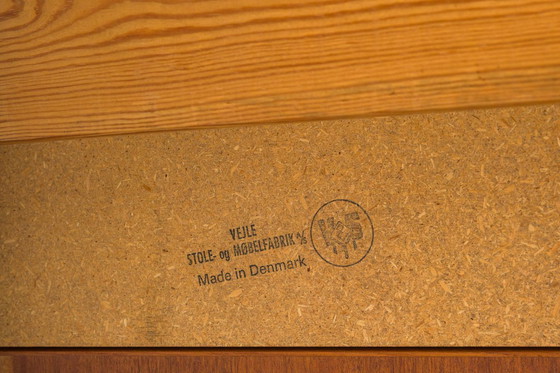 Image 1 of Table de salle à manger extensible en teck par Henning Kjaernulf pour Vejle Stole & Møbelfabrik