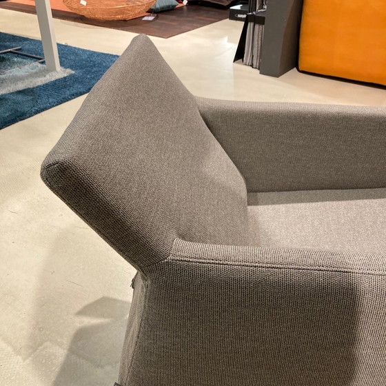 Image 1 of ETICHETTA Poltrona Coppola