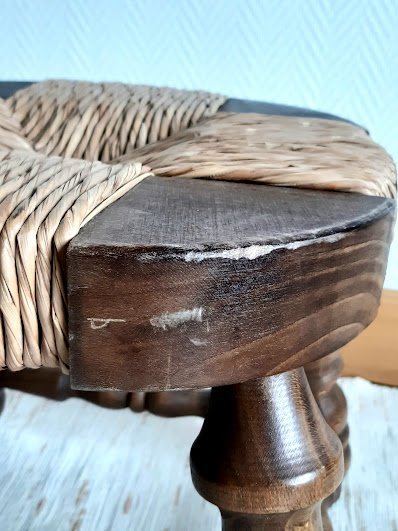 Image 1 of 2x Taburetes bajos de madera y paja estilo 1950 Dudouyt