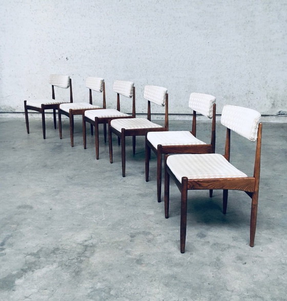 Image 1 of Esszimmerstuhl-Set aus Teakholz im skandinavischen Mid-Century-Modern-Design, 1960er