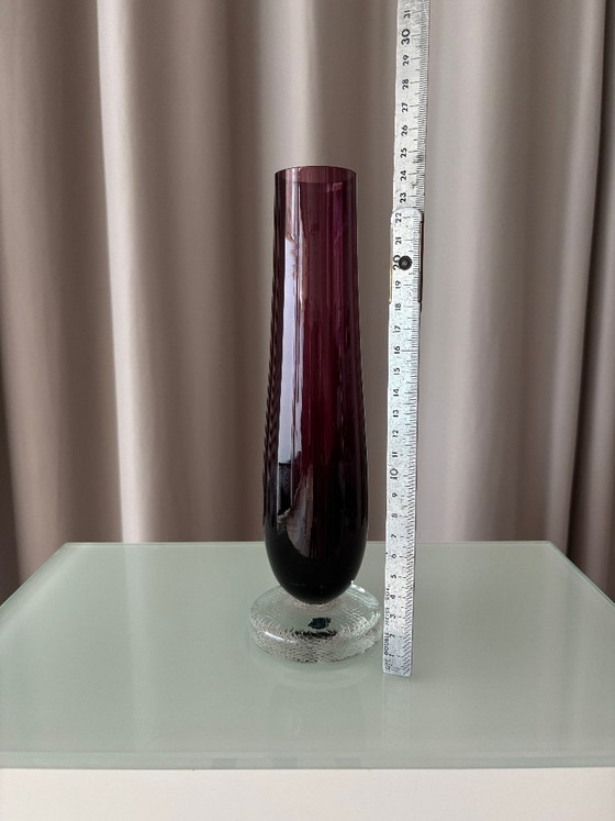 Glass vase, Purple (photo 2 of 7)