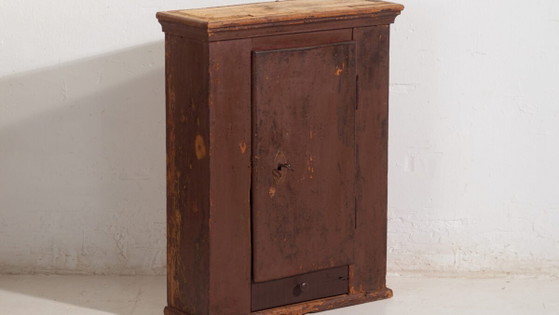 Antique painted cabinet in pine wood – Central Europe, circa 1900 – Storage cabinet (photo 3 of 40)