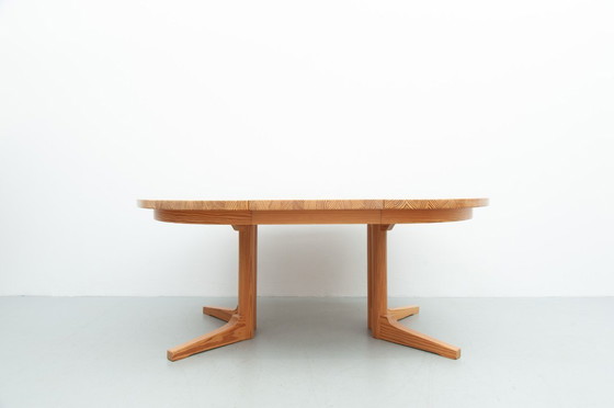 Image 1 of Extendable pine dining table by Silkeborg Møbelfabrik (1970s)