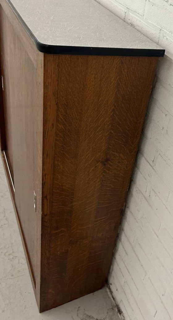 Image 1 of Vintage schoolkast - schuifdeurkast