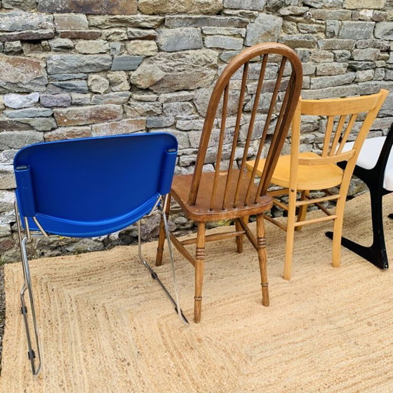 Image 1 of Satz von 4 ungleichen Stühlen