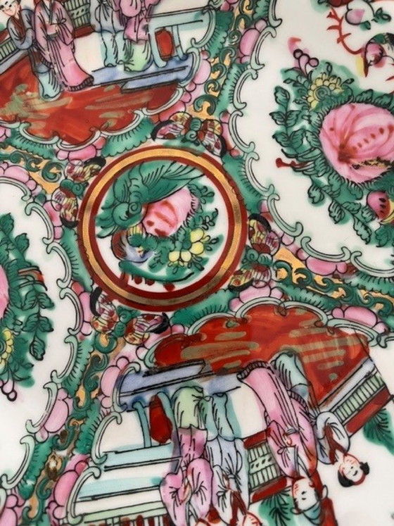 Plato decorativo de porcelana china antigua con medallón de rosa – Loza, Porcelain (photo 6 of 8)