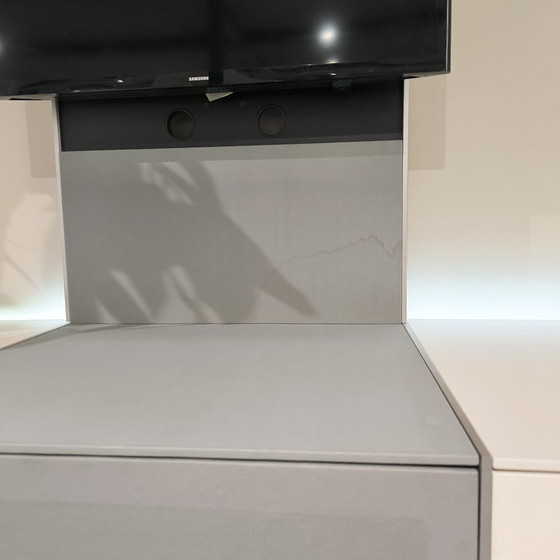 Image 1 of TV-Schrank