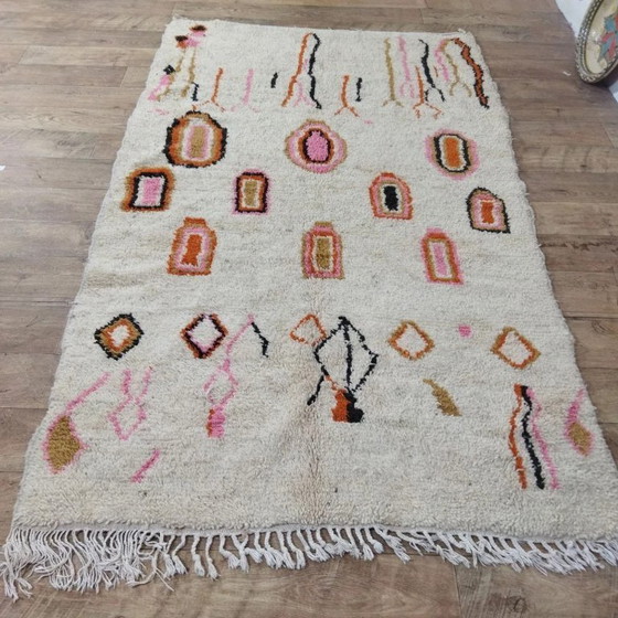 Image 1 of Tappeto in lana Azilal – Arte berbera fatta a mano (232×135 cm)