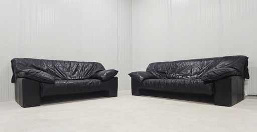 2 Vintage leather Leolux sofas