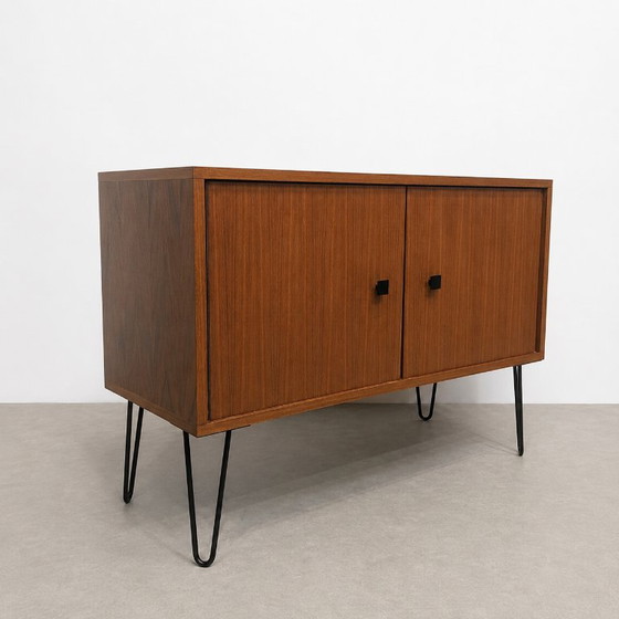 Credenza bassa MDK vintage – Belgio, anni '60 – Mobili TV, Wood (photo 9 of 9)