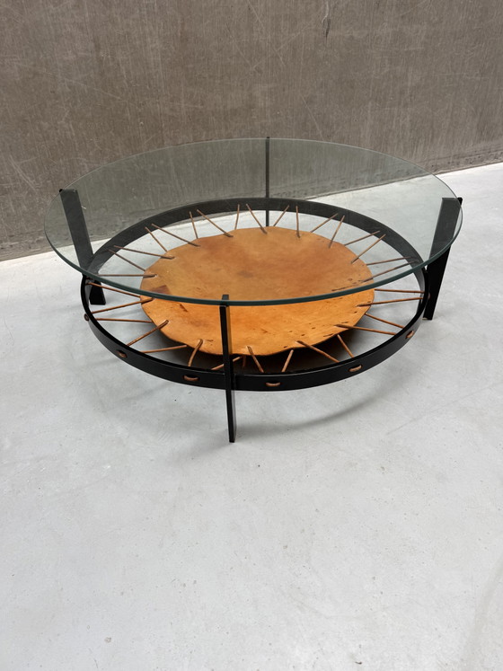 Mid-Century Modern Ronde Salontafel Van Glas, Staal En Leer – Metal, Leather (photo 4 of 9)