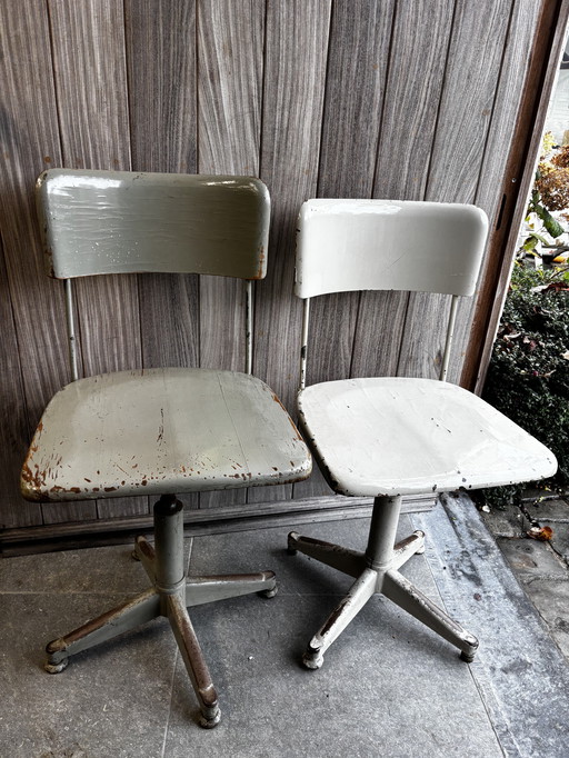 Vintage alter Industrie-Bürostuhl Tubax