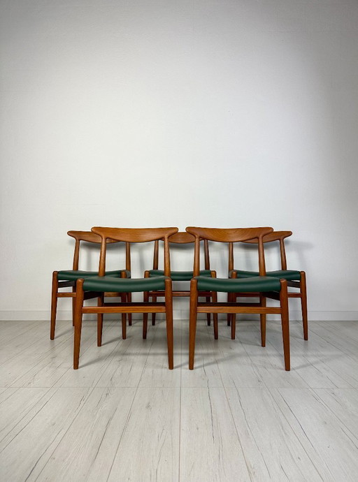 1950er Set aus 5 Vintage dänischen Teakholz Esszimmerstühlen W2 von Hans J. Wegner für CM Madsen