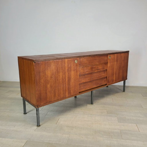Vintage-Sideboard aus Teakholz im modernistischen Stil der 1960er Jahre, entworfen von Louis Paolozzi