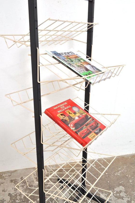 Image 1 of Porte-revues vintage provenant d'un monastère, années 1960