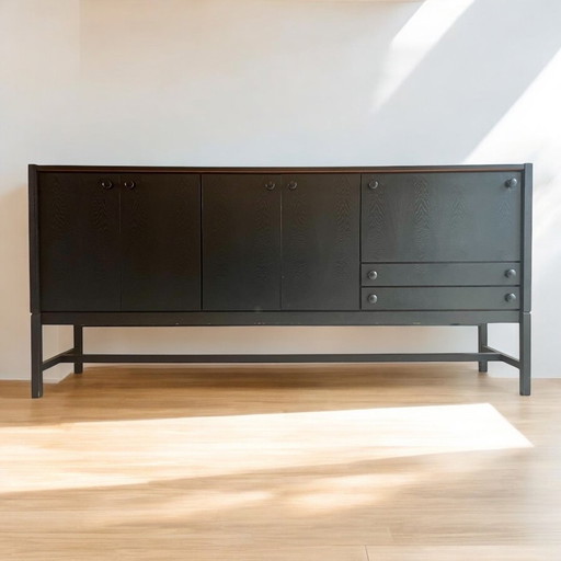 Vintage Design Sideboard