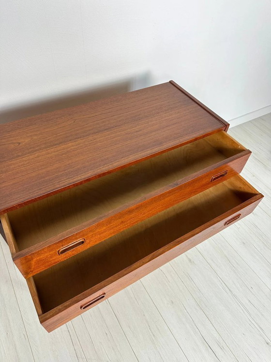 Image 1 of Vintage Deens Design Teakhouten ladekast van Arne Hovmand-Olsen voor Mogens Kold, jaren 60