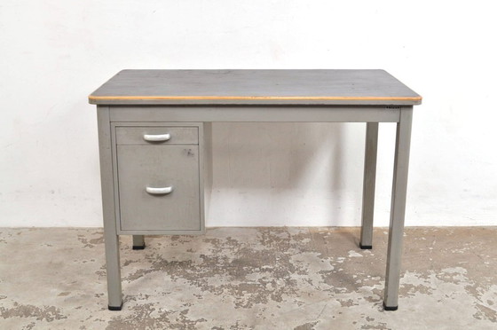Image 1 of Scrivania Gispen industriale vintage anni '50