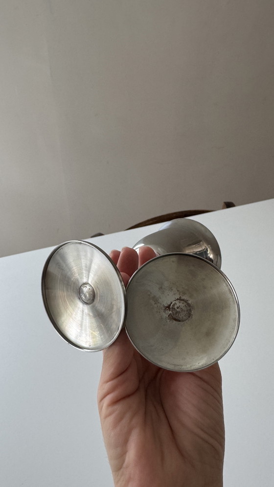 Image 1 of Paar vintage roestvrijstalen bekers - tijdloos en decoratief