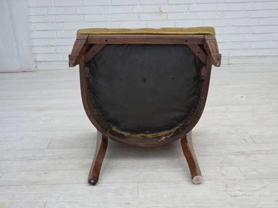 Image 1 of Fauteuil danois des années 1950, revêtement en velours et en maille, bois de chêne.