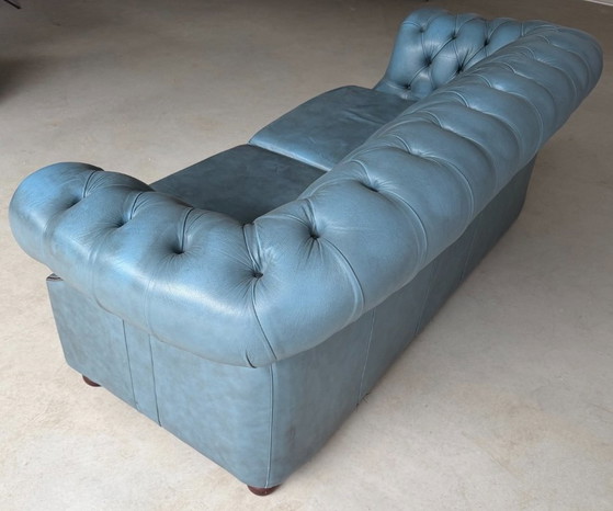 Divano tre posti Chesterfield Winchester Furniture – Divani 3 posti, Pelle, Vintage (photo 4 of 18)