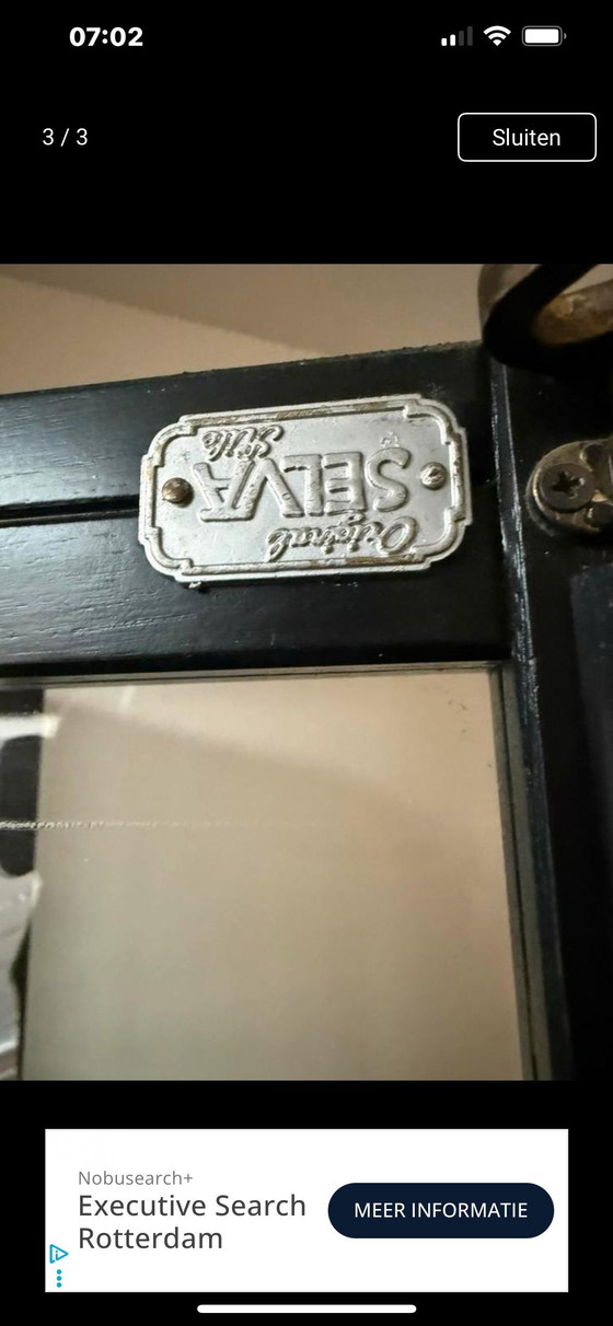 Image 1 of Magnifique vitrine Selva à 6 coins