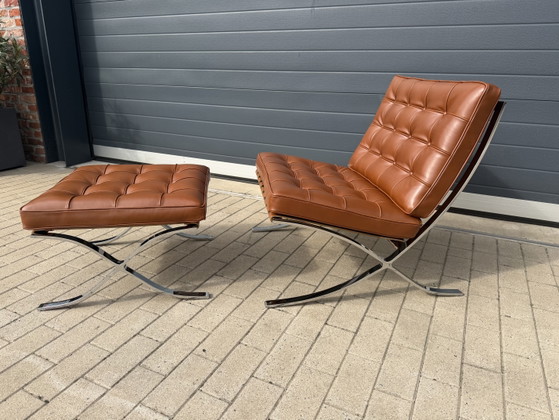 Image 1 of Knoll Barcelona Relax + Ottoman, Venezia Cognac Leather in New Condition!