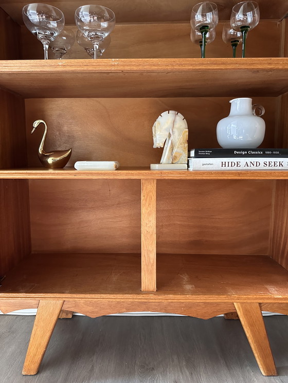 Image 1 of Gabinete de mediados de siglo, década de 1960