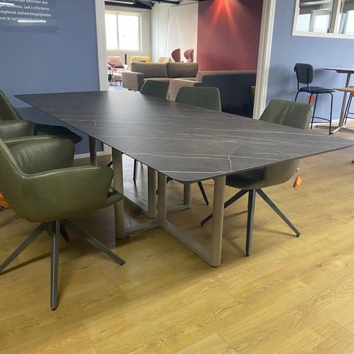 bert plantagie Eris dining table - 260x109