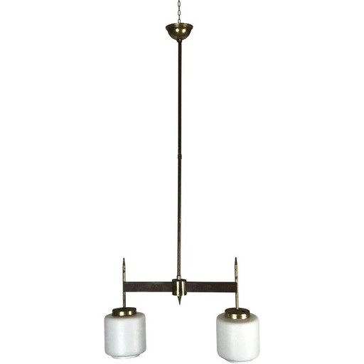 Lustre vintage à deux lumières en laiton, bois et opaline, Italie 1950