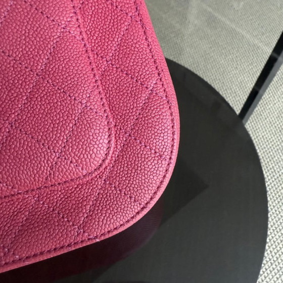 Image 1 of Borsa Chanel Coco Curve Cuba - 25 cm in pelle trapuntata color caviale rosa con finiture dorate Serie 25
