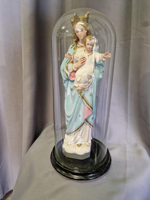 Religious image of Mary and Jesus