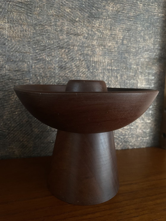 Image 1 of Grote Vintage teakhouten Scandinavisch kandelaar