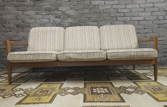 Image 1 of Divano scandinavo a 3 posti in tessuto bouclette 1960