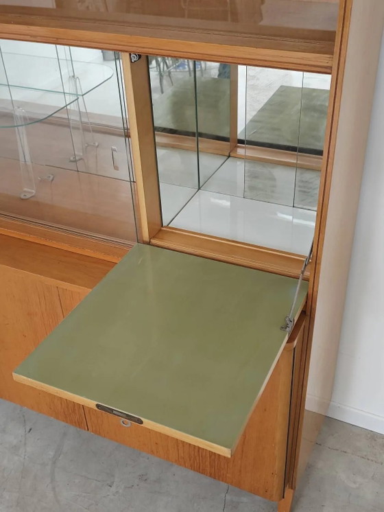 Vetrina ceca vintage di Frantisek Jirak per Tatra 1960 – Tatra Nábytok, Armadi contenitori, Wood, Glass (photo 8 of 27)