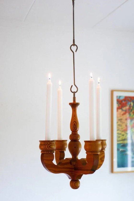 Image 1 of Bougeoir lustre suspendu rustique en bois de Smålandsslöjd, Suède, 1975