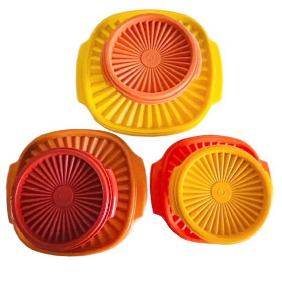 Image 1 of Vintage Tupperware vierkante kommen Servalier met Starburst deksel oogstkleuren 1970's