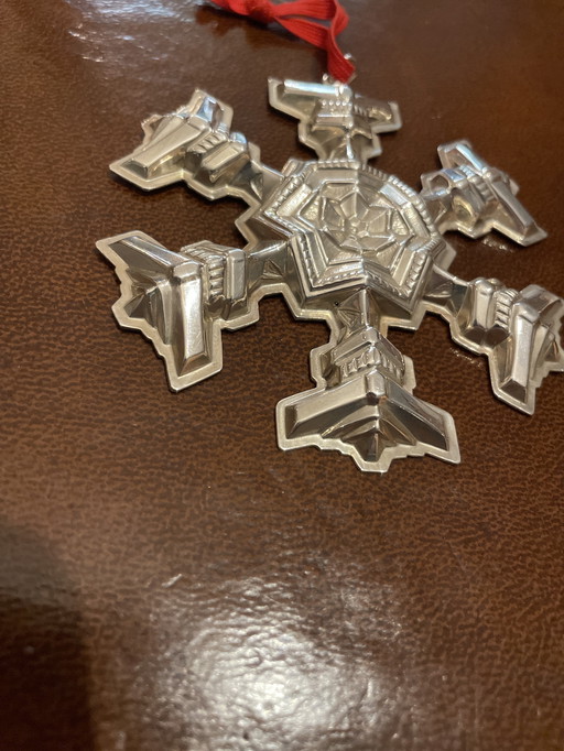 Gorham Sterling Silver 1977 Annual Snowflake Ornament