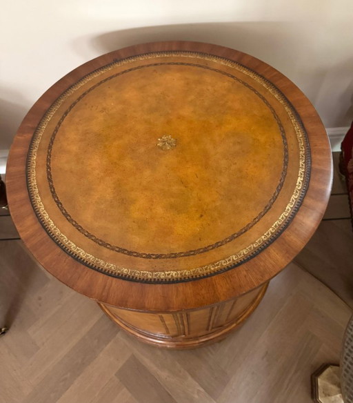 Sandhurst Drum Table – Exclusive English Side Table | Mahogany & Leather – bijzettafels, Wood (photo 2 of 7)